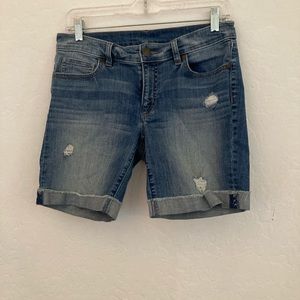 Ann Taylor shorts super cute!